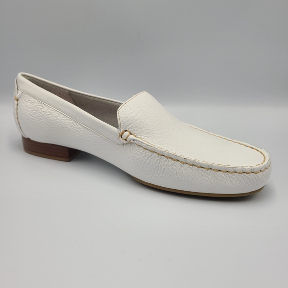 🌟 Talbots women’s flat loafer shoes size 8 Brand new - Picture 3 of 7
